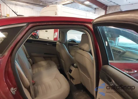 2018 Ford Fusion Se z USA, uszkodzony, nr VIN 3FA6P0HD4JR144770